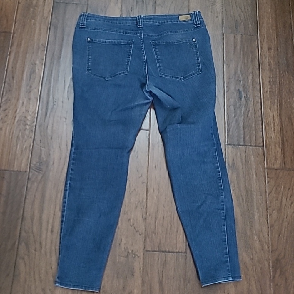 Jessica Simpson Junior Plus Kiss Me Jeggings size 16W - Picture 2 of 9